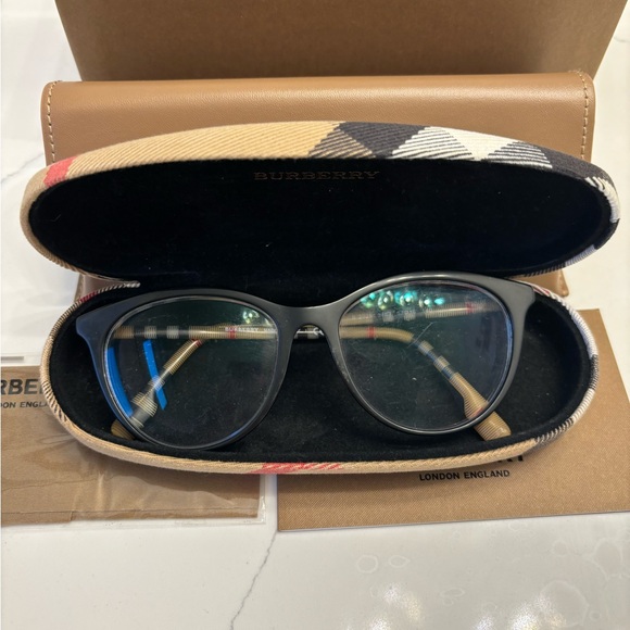 Authentic Burberry Glasses - Picture 5 of 7